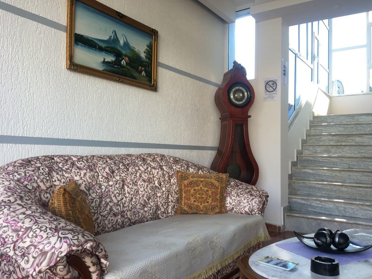 Guest House Simeone Berat Exterior foto